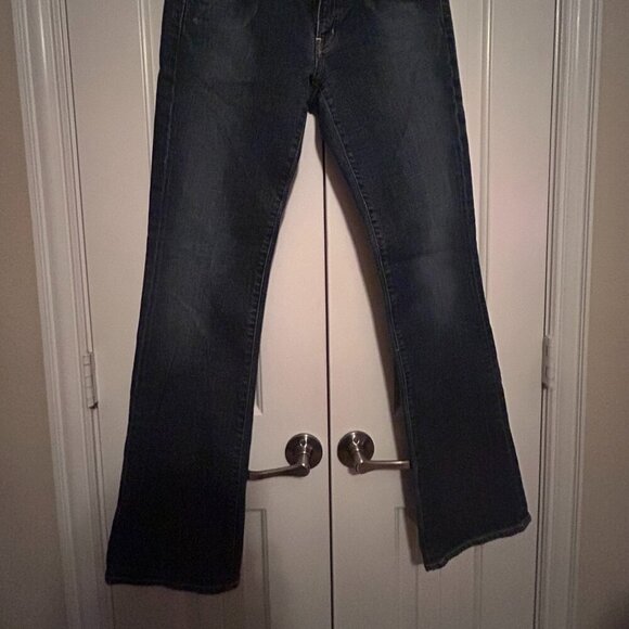Citizens of Humanity Low Waist Boot Cut Jean in Size 31. - Picture 3 of 4